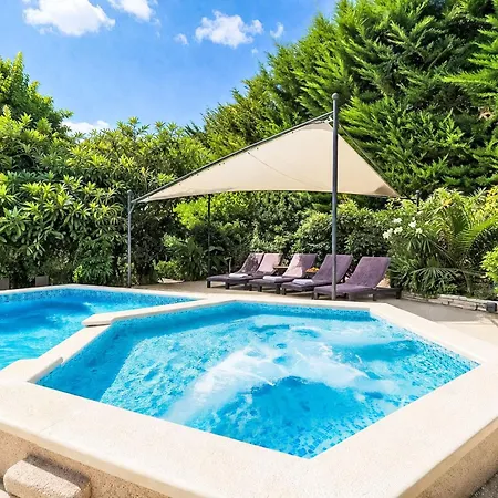 Casa Sole Beheizter Pool By Interhome בית נופש פולה